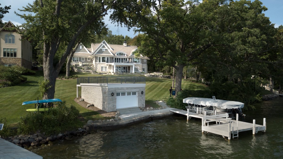 RegencyBuilders's tweet image. The Regency Hillcrest is still available for private showings! Picturesque Pewaukee Lake views, the latest design trends and amenities, and indoor and outdoor entertainment spaces are just a few of the highlights in this custom home. goo.gl/1PNZ9Q