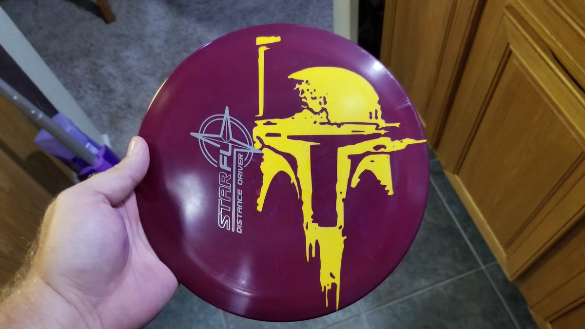 TheBatmanjm's tweet photo. #BobaFett dye on my @InnovaDiscs Star FL (firebird). Time to change my flick game. #DiscGolf, #Batmanjm, @InnovaProShop. https://t.co/v95mfOHtnT