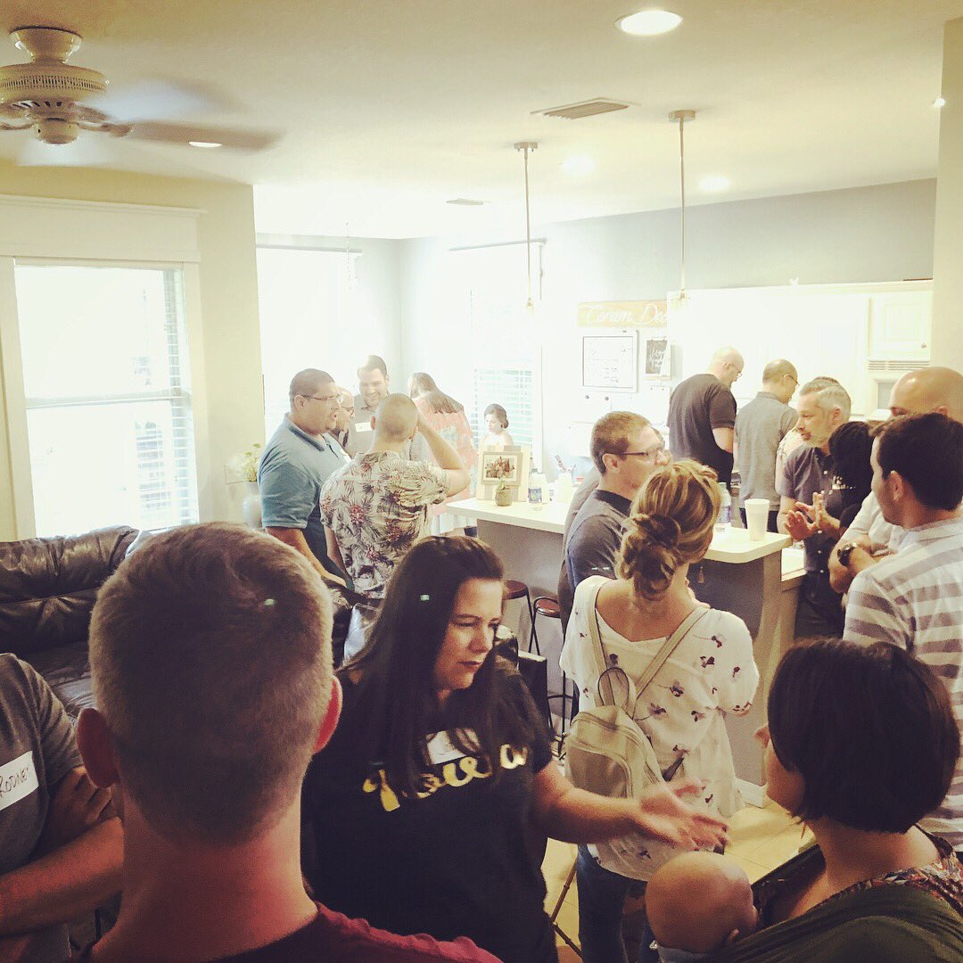 JaminStinziano's tweet photo. Full heart after hosting and spending this week with these church planters at the @sojournnetwork church planters cohort. https://t.co/Iu6h0zt6Tr