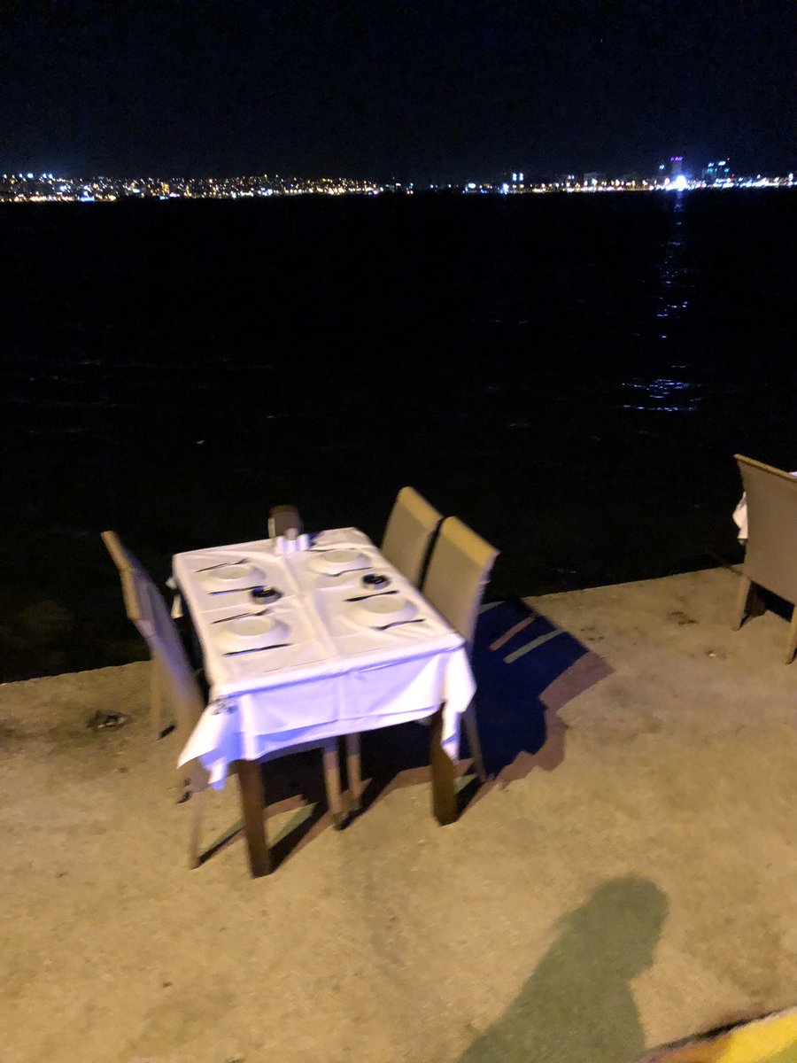 optimusus's tweet photo. sahil herkesin. İşletmelerin ne zamandır sahile masa açmasına izin var?@BuyukcekmeceBld https://t.co/VpudK1blI6