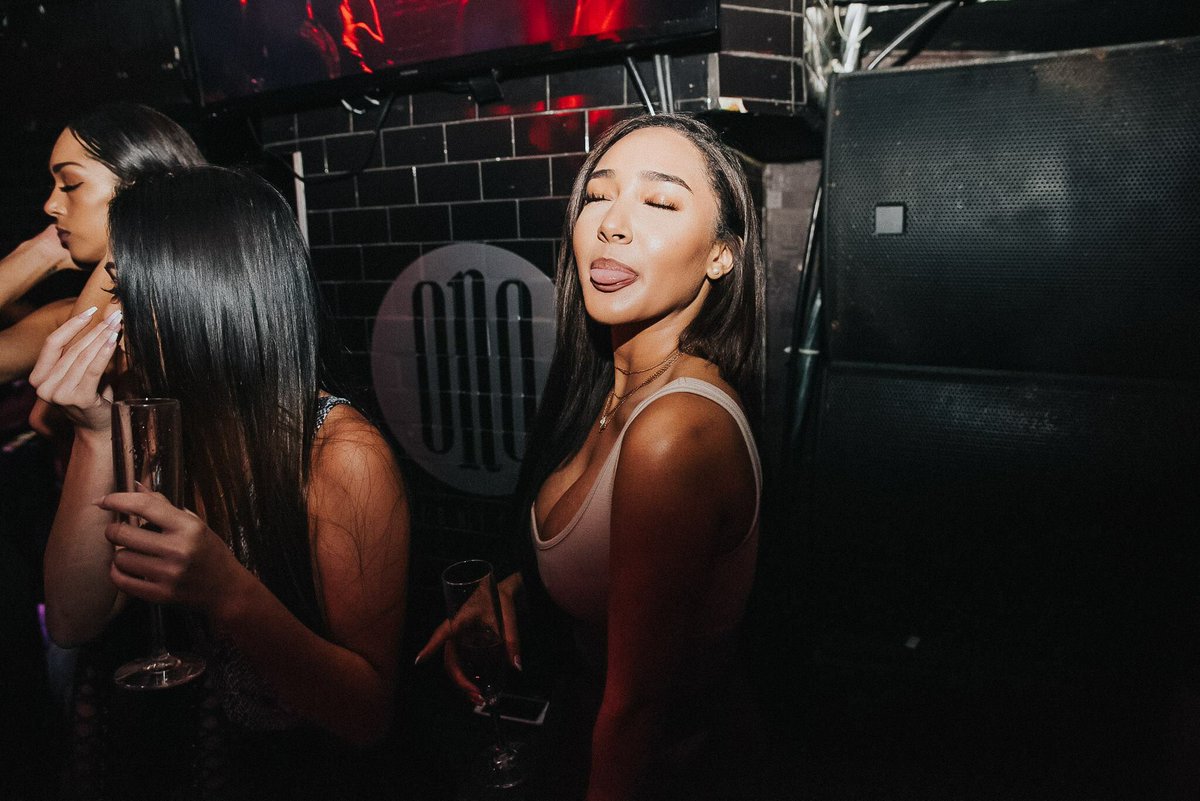 Ono_Promotions's tweet photo. The thing about an #Obsesion is you just can't get enough. See you tonight at @ononightclub! 
Doors: 10PM | 18+🎉
Table Service: 407.701.9859🥂
#ONONightclub #OrlandoNightlife #VIP #Obsesión #DowntownOrlando https://t.co/THoMLvBw41