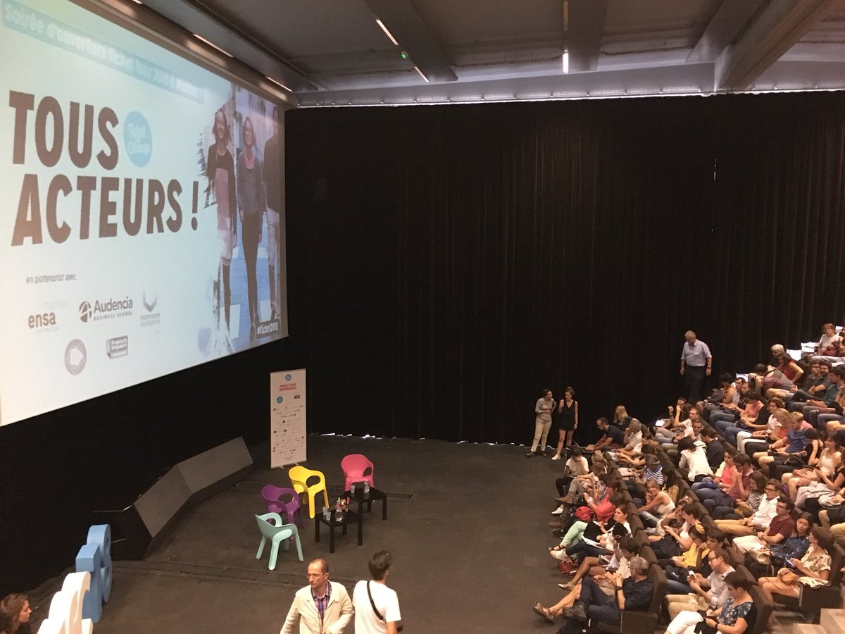 aurelily's tweet photo. L’ambiance commence à monter pour l’événement grand public à Nantes ! @TicketforChange #ticket2018 https://t.co/LV8FsvfKs9