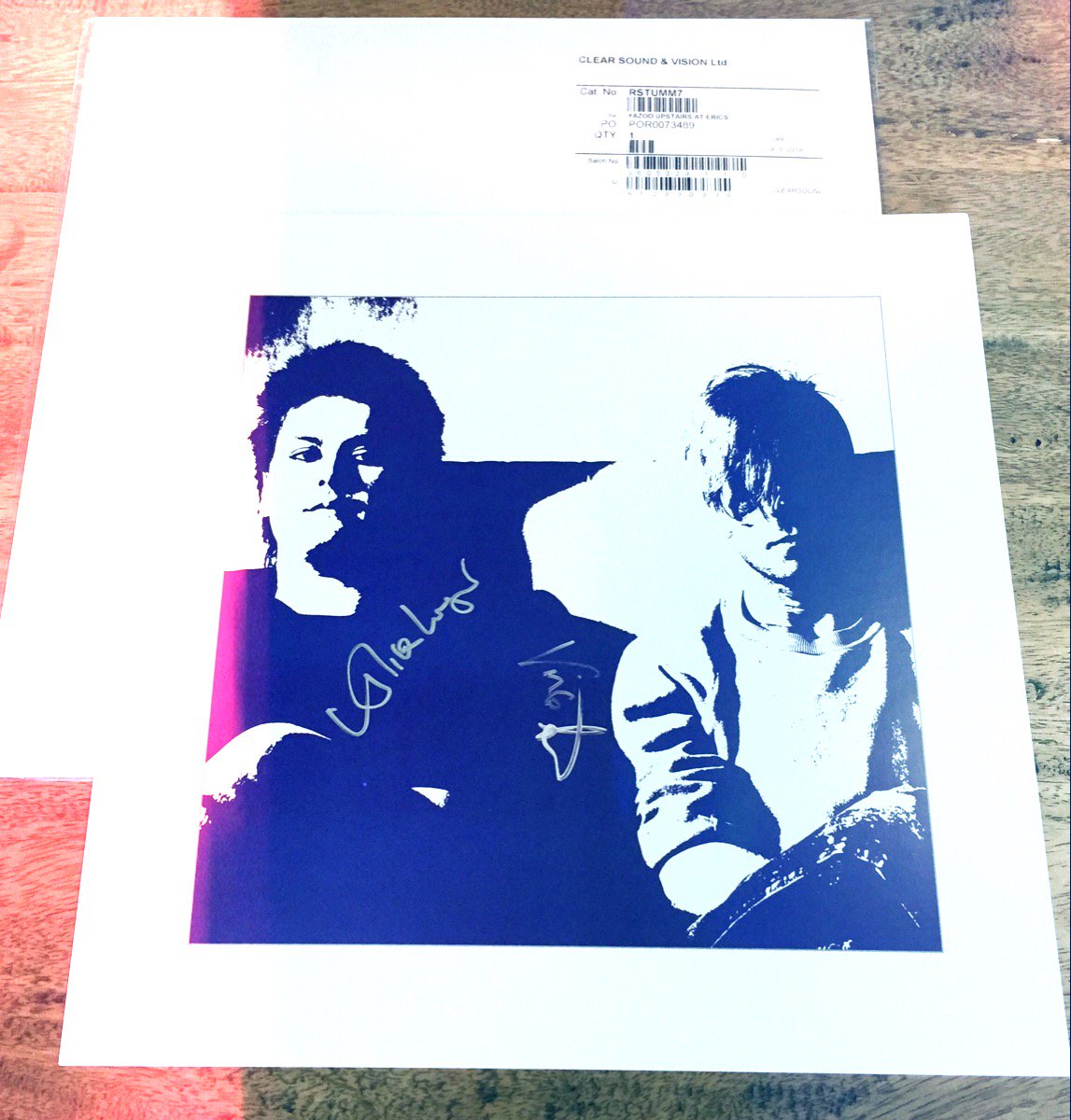 To celebrate the release of ‘Upstairs At Eric’s’ in 1982, you could win a signed art-print and test pressing of ‘Upstairs At Eric’s’ from ‘Four Pieces’

Simply RETWEET this tweet before Friday 7th September 
Good Luck!

Pre-order ‘Yazoo - Four Pieces’ now 
yazoo.lnk.to/FourPiecesTW