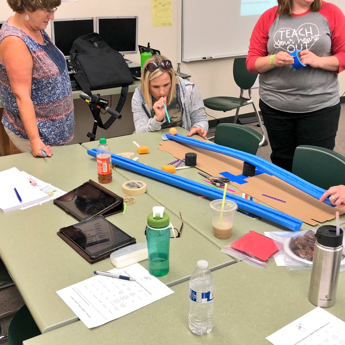 hornbackmd's tweet image. Time to make! Playing and learning in @mrharsch’s #VPSAmazing maker class. VPS students, we’re preparing awesome learning experiences for you! #weLearnVPS