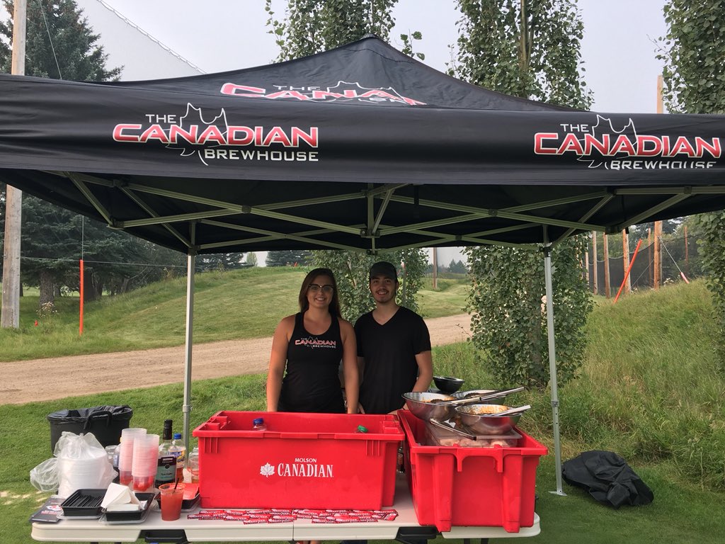 puttinforepaws's tweet photo. Loved the wings and caesars from @TheCDNBrewhouse! Thanks for coming out! #PFPGT #puttinforepaws https://t.co/QsjwwtbF6b