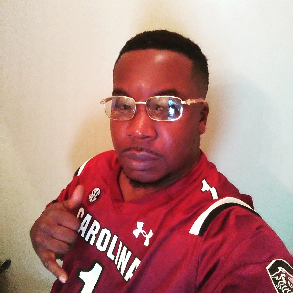 DavenportRafeal's tweet photo. You know what will make my birthday .if I can get a good ole happy birthday from the best coach that ever lived coach @dawnstaley. I'm thankful to see another birthday! #blessing #Counthem🎊🎉 🏆🎓🏤🚗✈💸💳👑 https://t.co/eOwO78aHaB