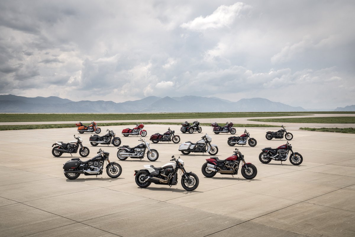 BeachHouseHD's tweet photo. INTRODUCING THE ALL NEW 2019 HARLEY-DAVIDSON® LINEUP. CLICK LINK TO VIEW MODELS: 
https://t.co/Rae8Iuqpfv https://t.co/OlYe50PTe1
