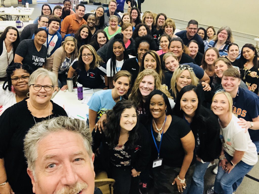 BowieServes's tweet photo. What a WONDERFUL surprise we had today from Superintendent, Mr. O’Brien!! He visited with our staff and gave such inspiring and encouraging words for the school year! THANK YOU, Mr. O’Brien!! @GCCISD #BowieStrong #100yearsOfClass https://t.co/bMhgPYehQw