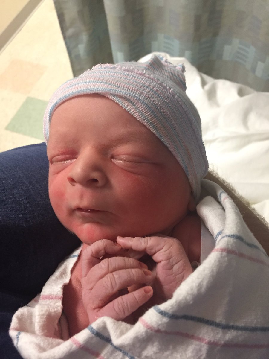 _MGlackin's tweet photo. #ThatMoment when your life changes for the better. Gavin Connor Glackin, newest member of the clan...

#LittleBoy #Chipmunk #HandsLikeAPiper #MaybeSnareDrum https://t.co/BgRkqnyJor