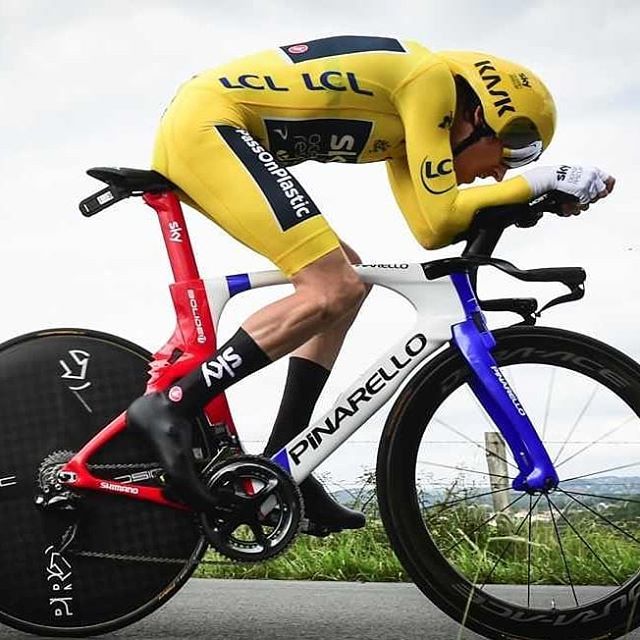bigbikeprints's tweet photo. British TT Champ & Yellow Jersey! Geraint Thomas has smashed it this year! Good on you G 👊🇬🇧
.
#g #tour #tourdefrance #tt #france #cycling #sport #yellow #pinerello #sky #teamsky https://t.co/xlZq8OZuDJ https://t.co/ENpcNMlVw9
