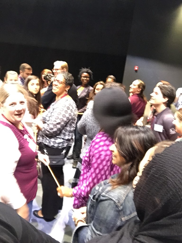 AskAndreaHite's tweet image. Glad we were able to come together with the rest of the faculty &amp;amp; staff to think &amp;amp; learn about @uchicagolab’s #OneSchool mission. #LabLearns #LabExtendedDay #TeachingFellows1819 #experientialearning