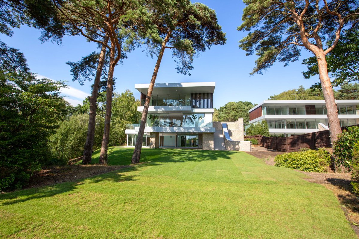 Excellare's tweet image. 