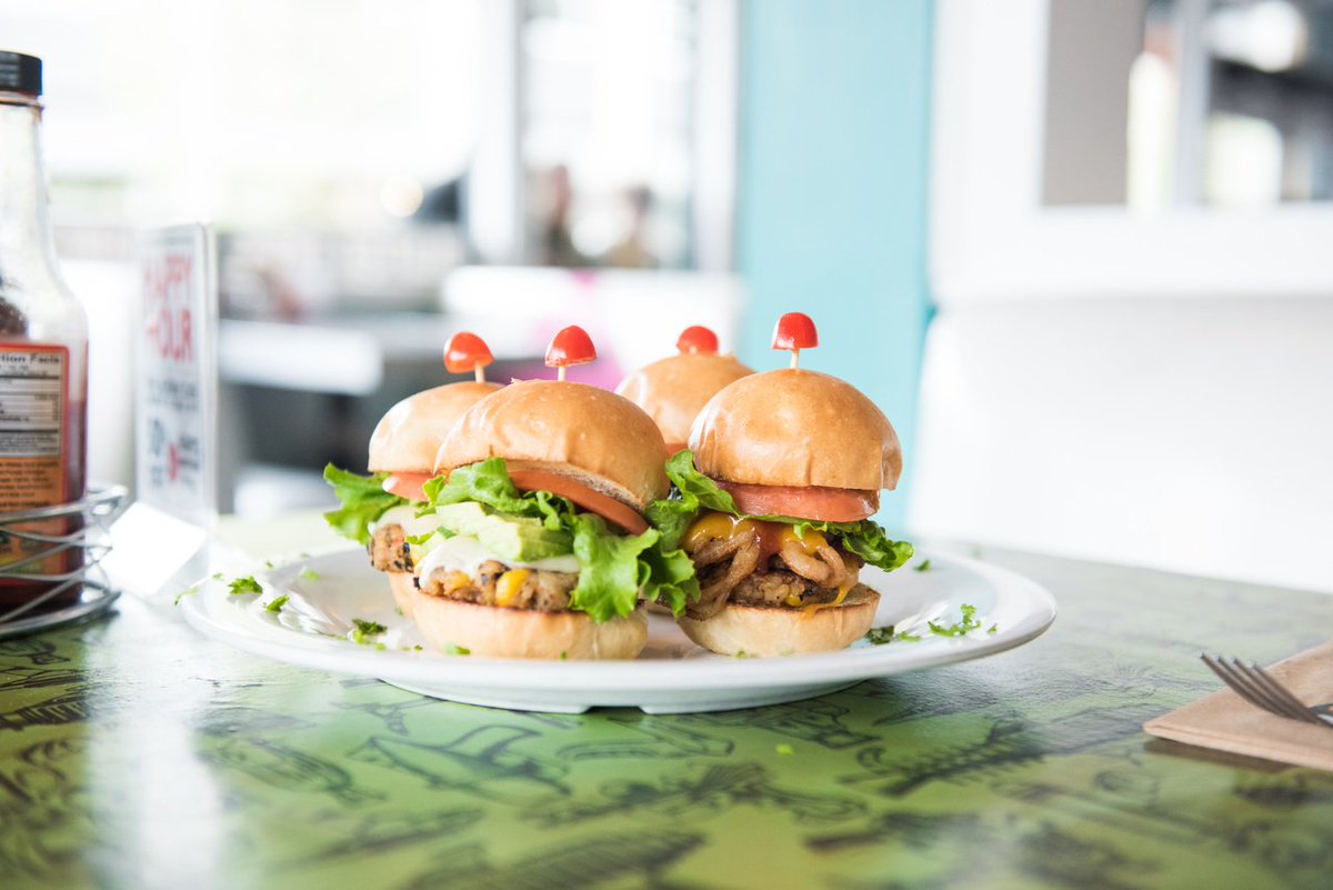 Saturn Cafe (saturncafe) Twitter