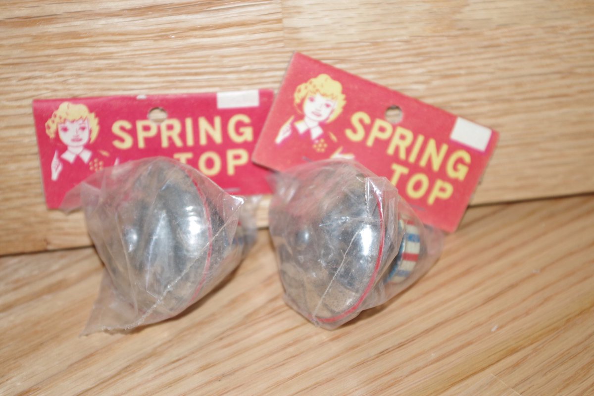ourtimewarp's tweet image. These keep springing up on our #etsy shop: Vintage Spring Top Toy  #springtop #1950stoytop #ourtimewarp etsy.me/2o3HeKA