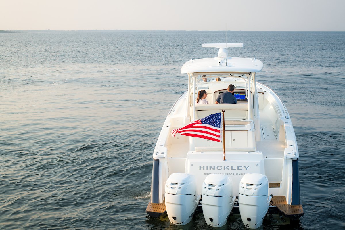 HinckleyYachts's tweet image. Hinckley Sport Boats are finally here, and they&apos;re flying. Follow us @HSportBoats. #RefinedPerformance