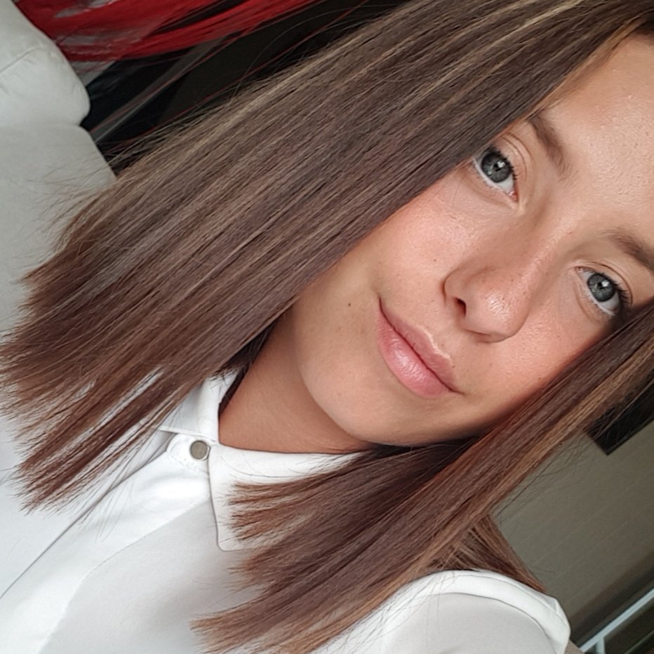 evalebr1's tweet photo. #NouvellePhotoDeProfil https://t.co/eaOpbdbufW