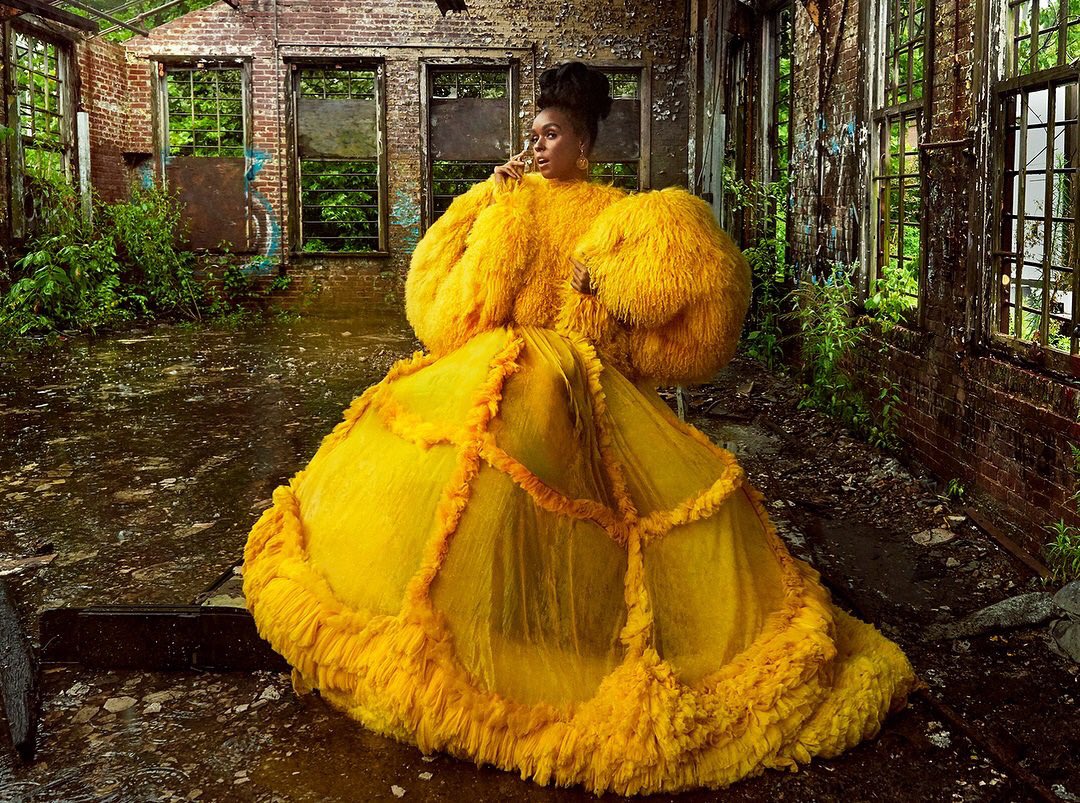 JanelleMonae's tweet photo. The invite said casual  🌟✨⚡️🌼🌟✨ https://t.co/K0dyesP0wu
