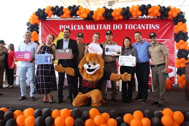 Gazetadocerrado's tweet image. Programa de Resistência às Drogas da Polícia Militar forma três mil alunos #Combateàsdrogas #Formatura gazetadocerrado.com.br/2018/08/23/pro…