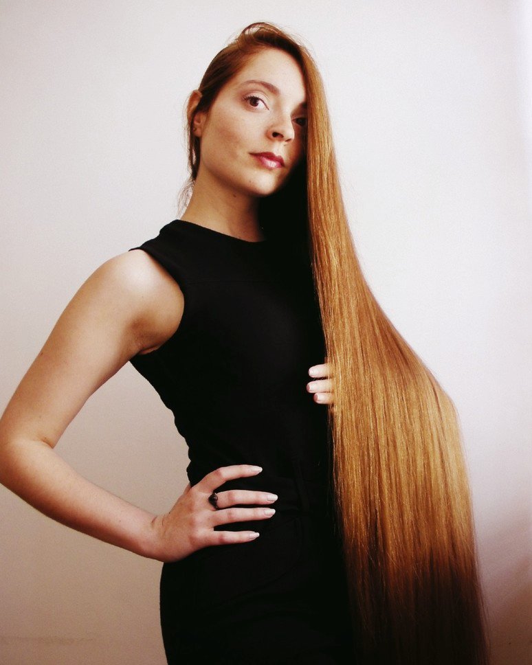 diana_therose's tweet image. Did you know  that there&apos;s a hot chocolate out there that is also a hair fortifier?! 😱 I can&apos;t wait to give it a try myself! Just ordered my #cocoalocks and I cannot wait for it to arrive!

#healthyhair #verylonghair #rapunzel #longhairdontcare #naturalhair #beautifulhair #hair