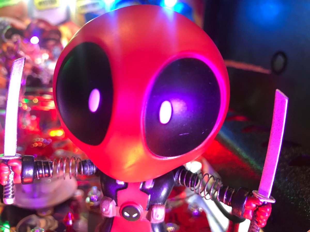 messiahcomplex's tweet photo. #Deadpool #Pinball Live from @TILTpinballbar in #MPLS with Elvira Canaveral for PINball COMic BOok @CultOfTheMonth is https://t.co/2bZh4wOpUA (@ Tilt Pinball Bar in Minneapolis, MN) https://t.co/fHTfVtK4gM https://t.co/z7Rj50iy8Q