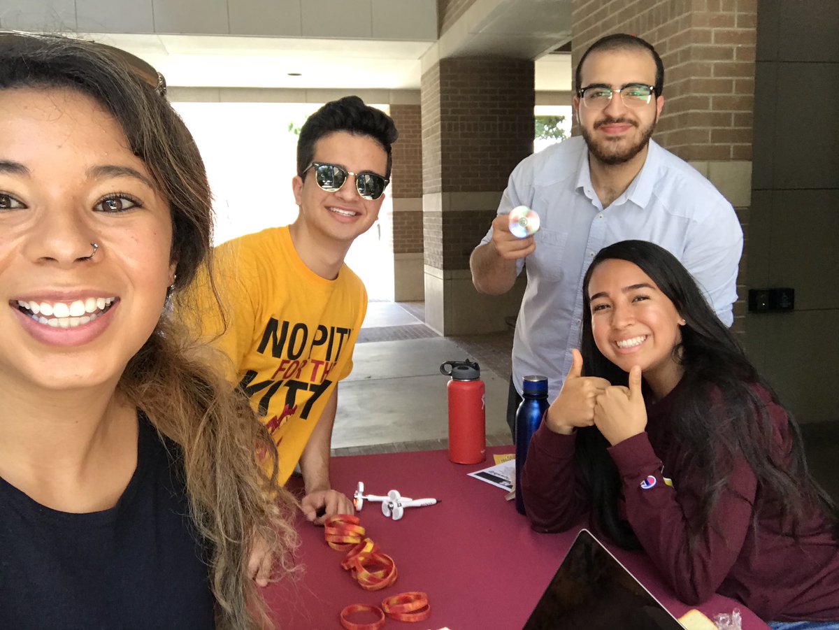 thisisriss_'s tweet photo. Thanks @ASU_USGW for all you do for your university! Fun day recruiting #fallfellows at @asuwestcampus https://t.co/8WUF4WM7AK