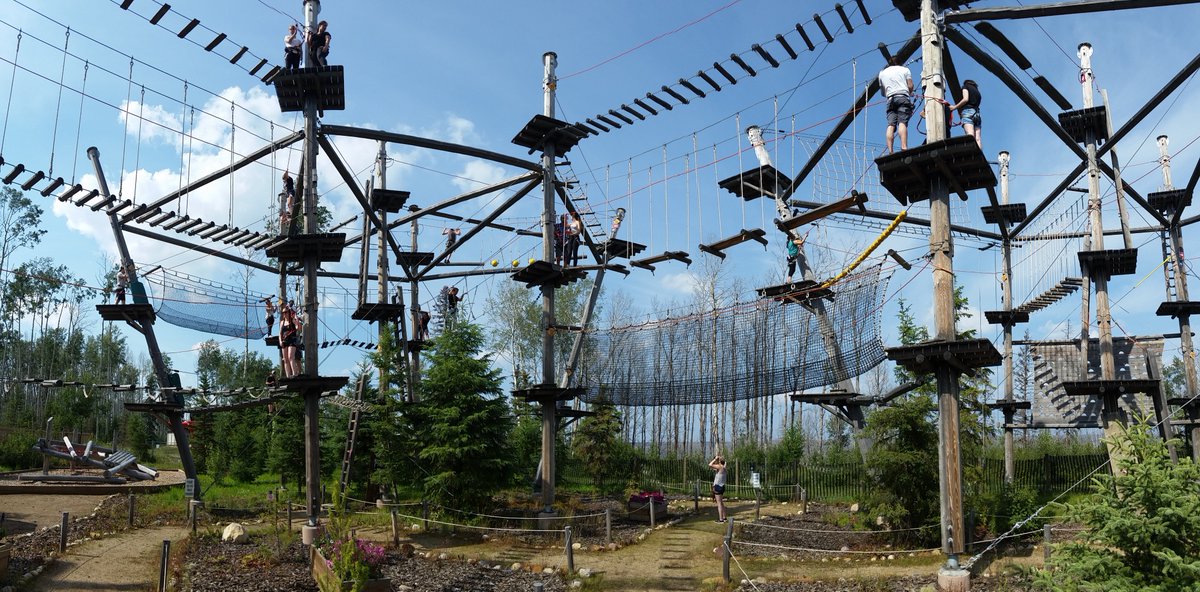 Summer Operations are OPEN in September! Call 780-743-8651 or email vistaridge@shaw.ca to book your adventure now!