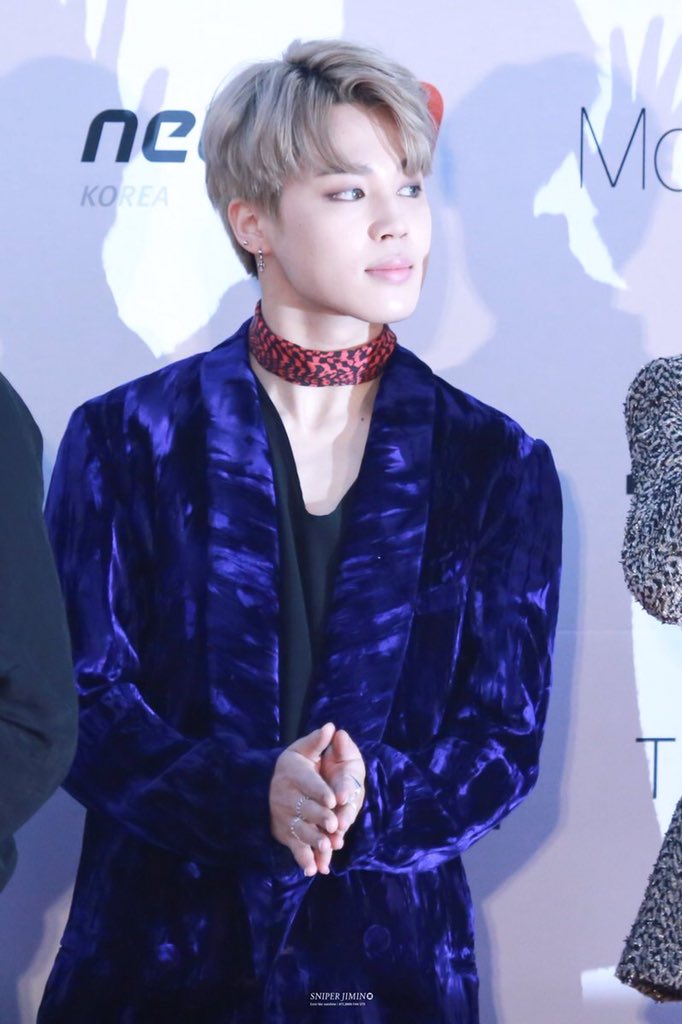 And Jimin’s wardrobe has such a big effect on him that even in photo shoots and on the red carpet, he’s usually playing a role.  #JIMIN  @BTS_twt