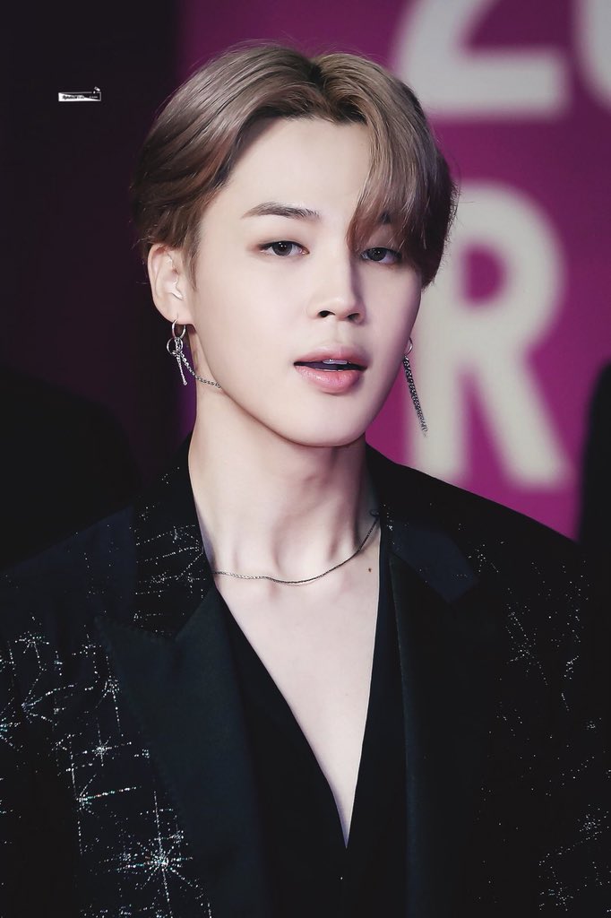 And Jimin’s wardrobe has such a big effect on him that even in photo shoots and on the red carpet, he’s usually playing a role.  #JIMIN  @BTS_twt