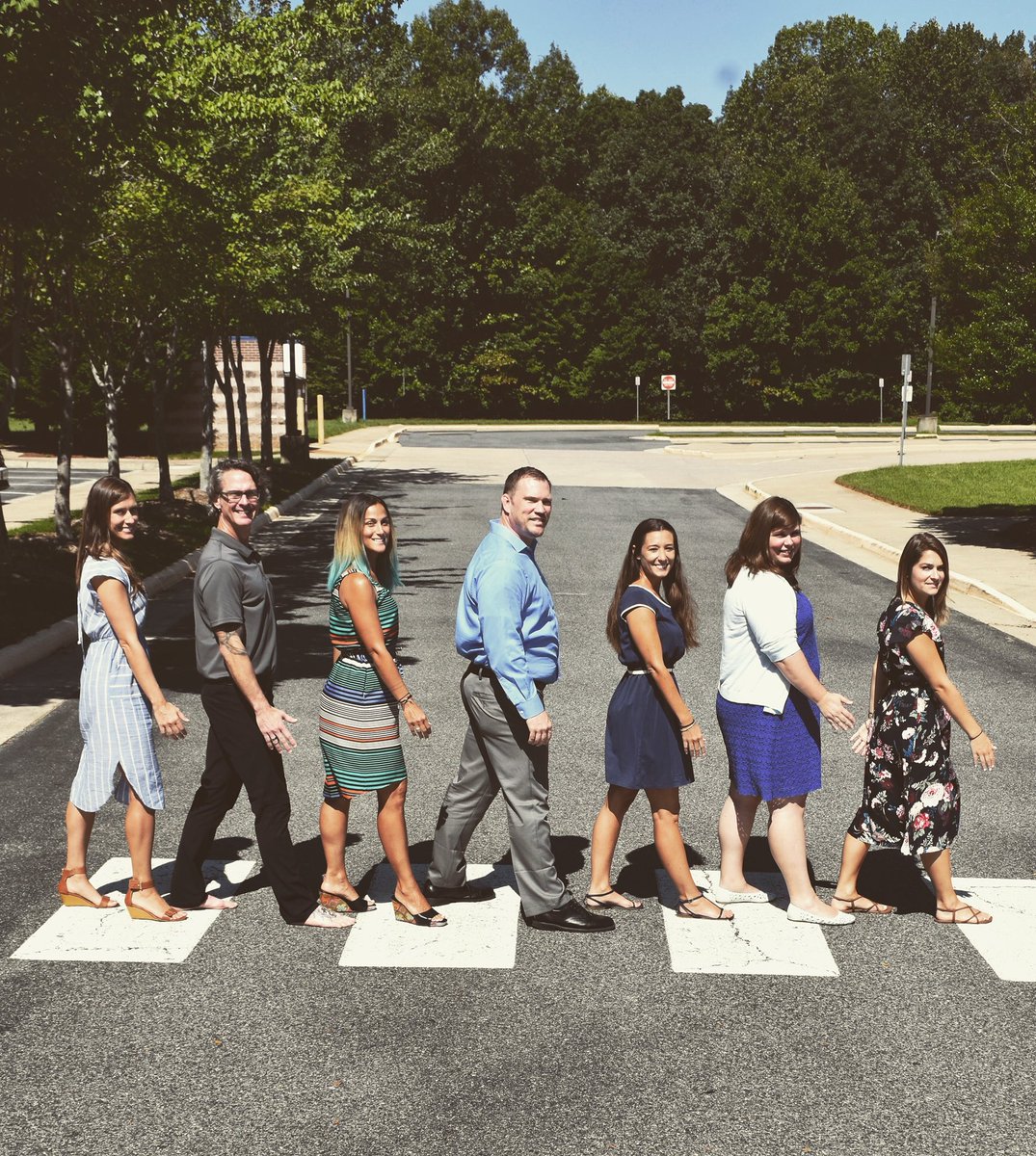 SarahLeclercq01's tweet photo. I bring you the legends of resource #AshlandSOAR #ReSOARce https://t.co/4MnN86MiEn