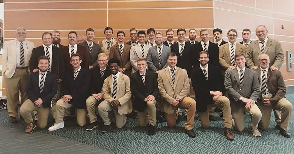 WWUCampusRec's tweet image. .@WWURugby has arrived in Europe! 25 players from WWU will be touring the UK for the next 10 days, training with local clubs and competing in two matches. Follow their travels on their Instagram page: instagram.com/wwumensrugby