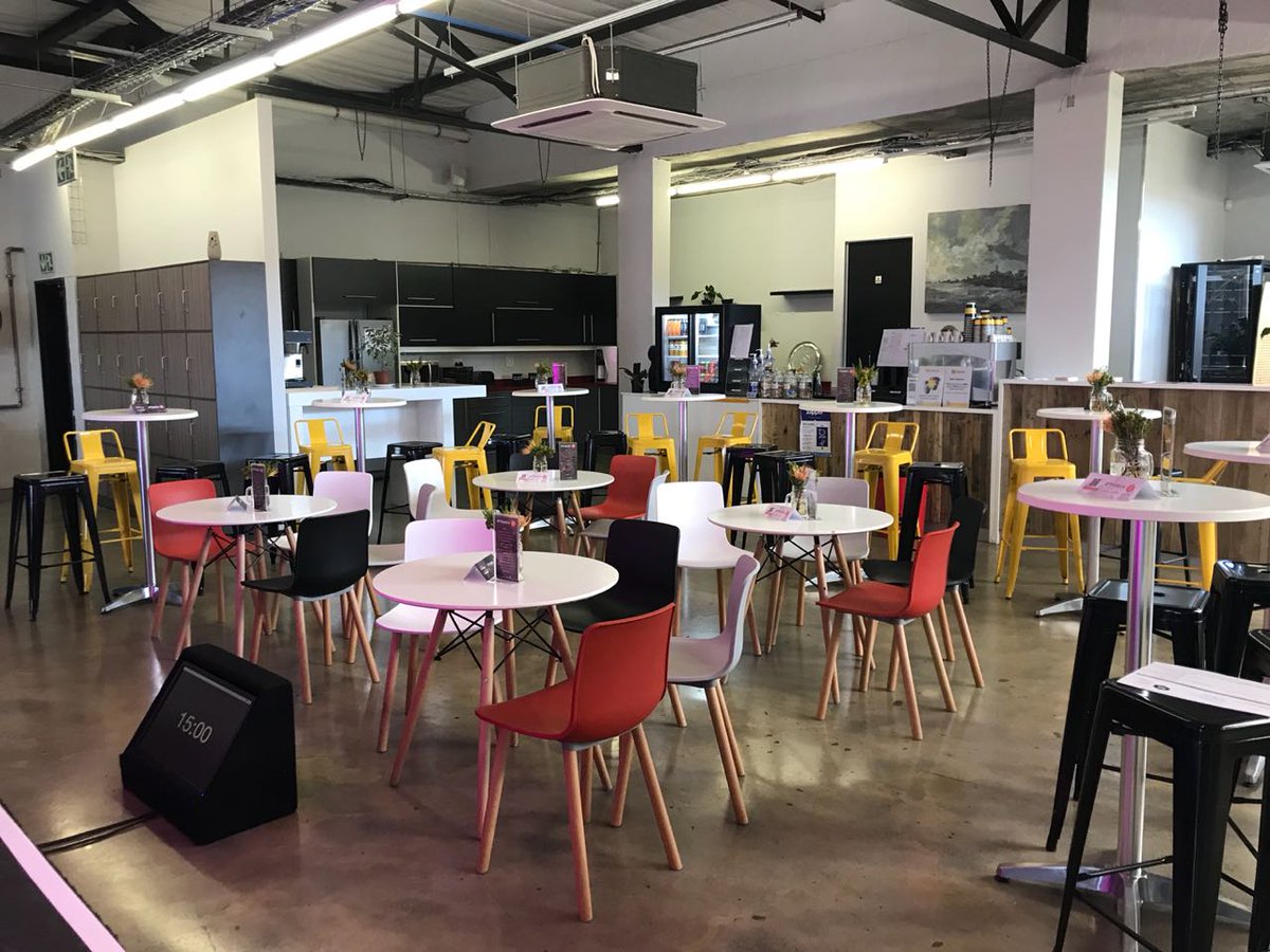 IAmGreenside's tweet image. #ThisIsUs setup earlier today at @ImpelloSpace. Our registration desk, panel discussion, guest seating area, and exhibition space were spot on - thanks to our amazing team. 👌

#iamgreenside
#womensmonth