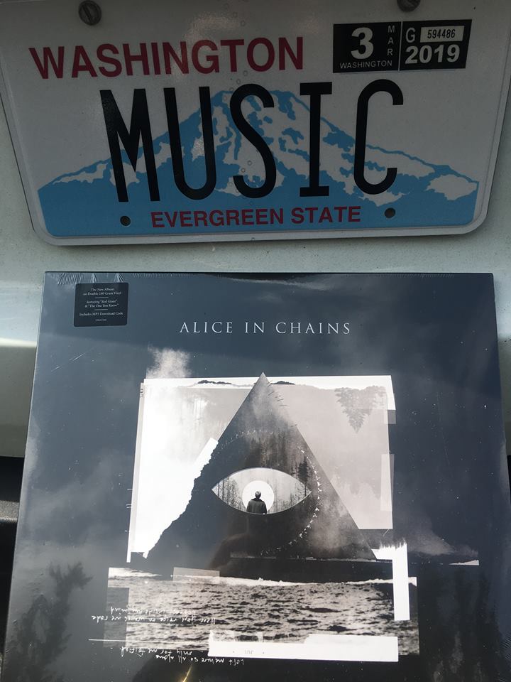 DarlaJea_'s tweet photo. Got the tickets! Worth the wait and sooooo excited to see Alice in Chains The Crocodile #grungemusic #alicenchains #musicislife #music https://t.co/qmF8waQUiP
