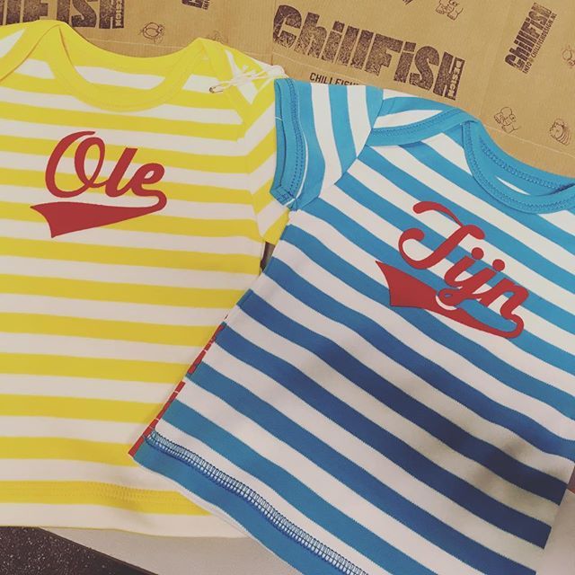 ChillFishDesign's tweet image. Printing baby name T-shirts always puts a huge #hugesmile on my face. #welcometotheworld #littleone #champ #cutenessoverload #babytshirt #ole #tijn #ecofriendly #greenfashion #organicclothes #tshirtlovers #printdesign #sustainable #originalgraphics #chillfish
#chillfishdesig…