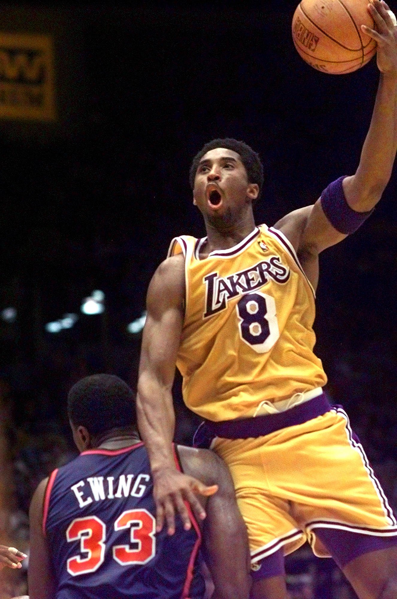HAPPY 40TH BIRTHDAY KOBE BRYANT!  