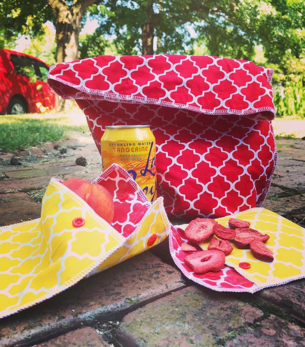 PitMakersMarket's tweet photo. Lora and Lydia Fibers sell eco-conscious, handmade goods at affordable prices! See them at this year's Pittsburg Makers Market on September 8th!
#pitmakersmarket #pittsburgks https://t.co/wcsqo50I3m