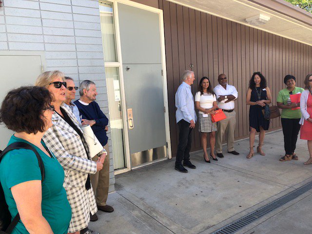 svefoundation's tweet photo. A successful Classroom Tour with current donors and prospective donors at Edenvale Elementary School in San Jose! #TogetherWeCan #MathRocks #ElevateMath π π #TBT https://t.co/SkVxQaxdby