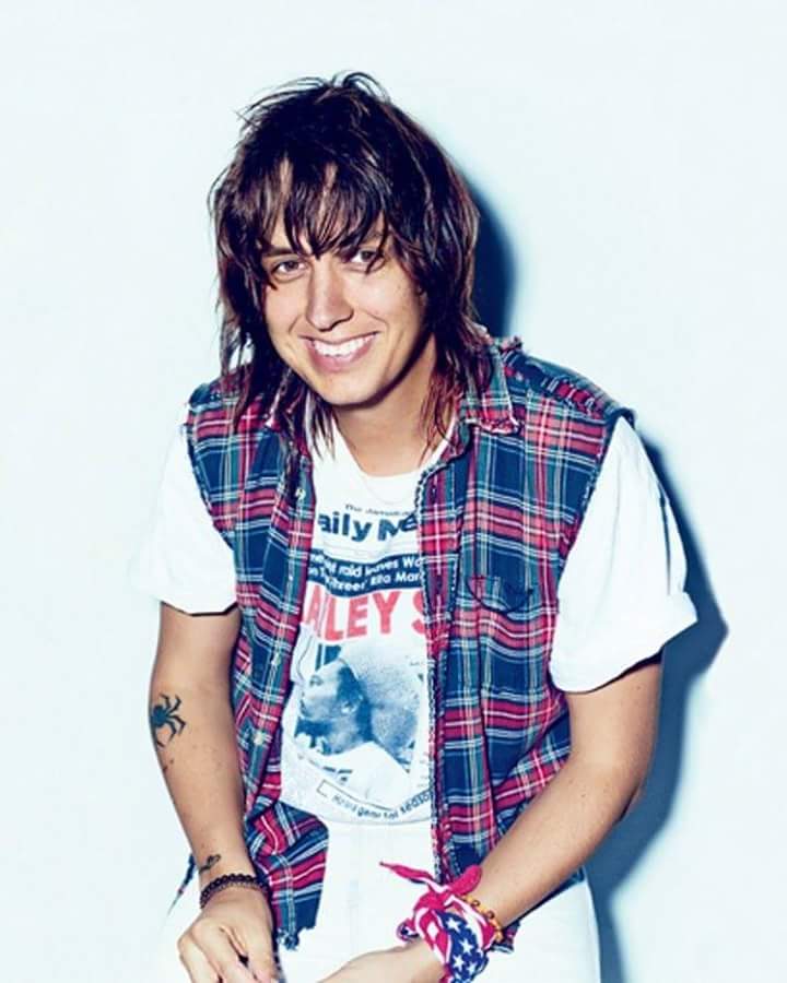 Happy Birthday Julian Casablancas! 