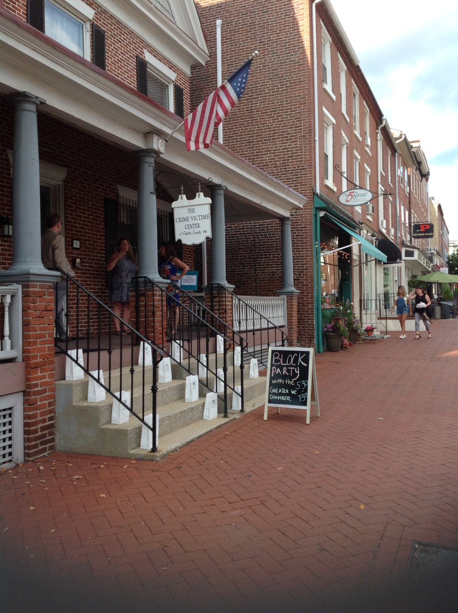 GWCC_PA's tweet image. Stop in now for refreshments and eats at @CVCofCC for a fun block party. 5:30 - 7:30pm