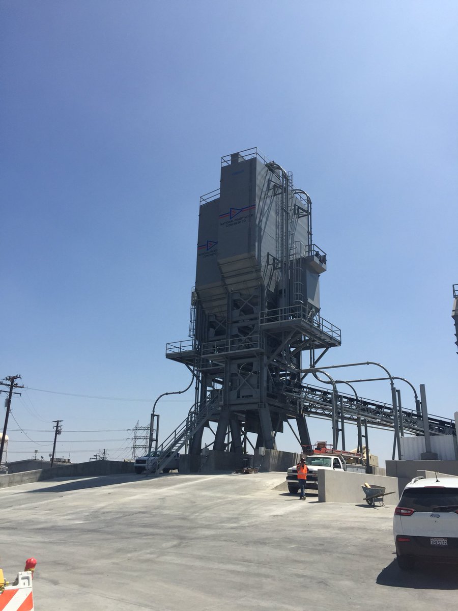 NationalMix's tweet photo. Our state of the art Ready Mix Plant in Vernon! https://t.co/kYRDqORHSm