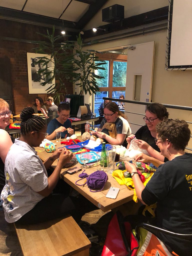 QueerYarn's tweet photo. Another awesome #queeryarn - thanks for the company you gorgeous folks! Very inspired by your yarn projects! https://t.co/HsfXqGFHLS