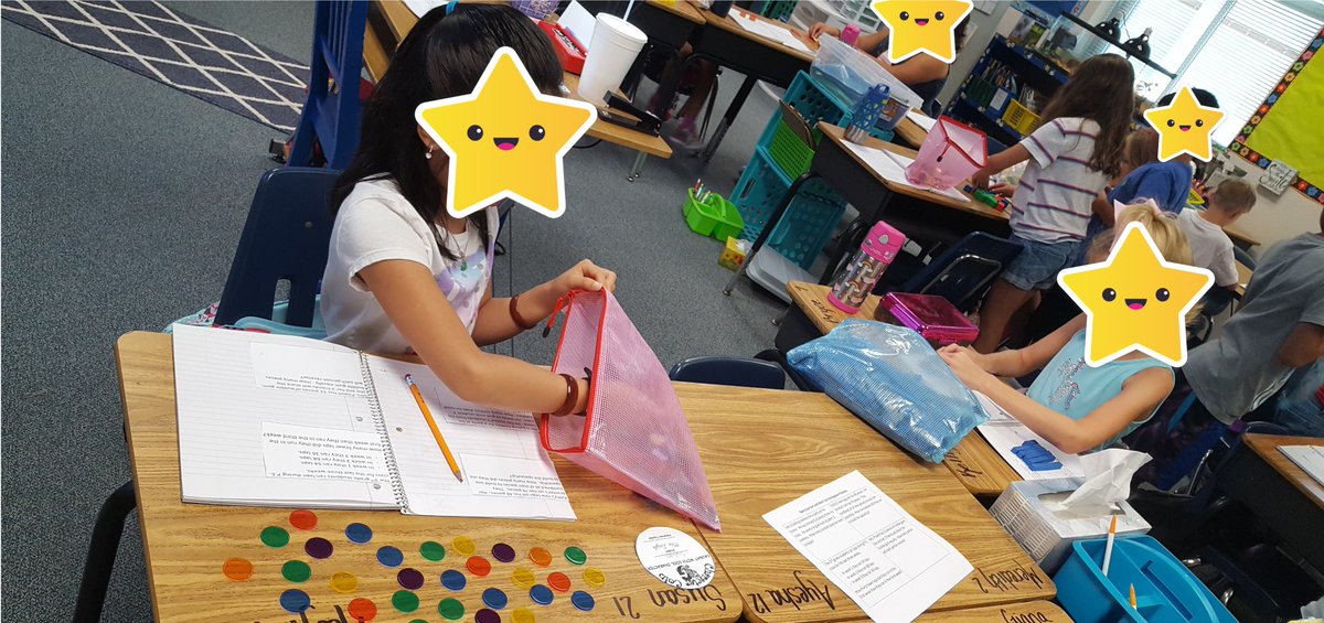 AlanaCoJack's tweet photo. These Gilmore Gators in Mrs. Daigle's class were hard at work using tools to represent their thinking and problem solve. #CCISDfirstfive3 #GilmoreGoals #Gatorsgoforthegoal https://t.co/ljVXBU8BPM