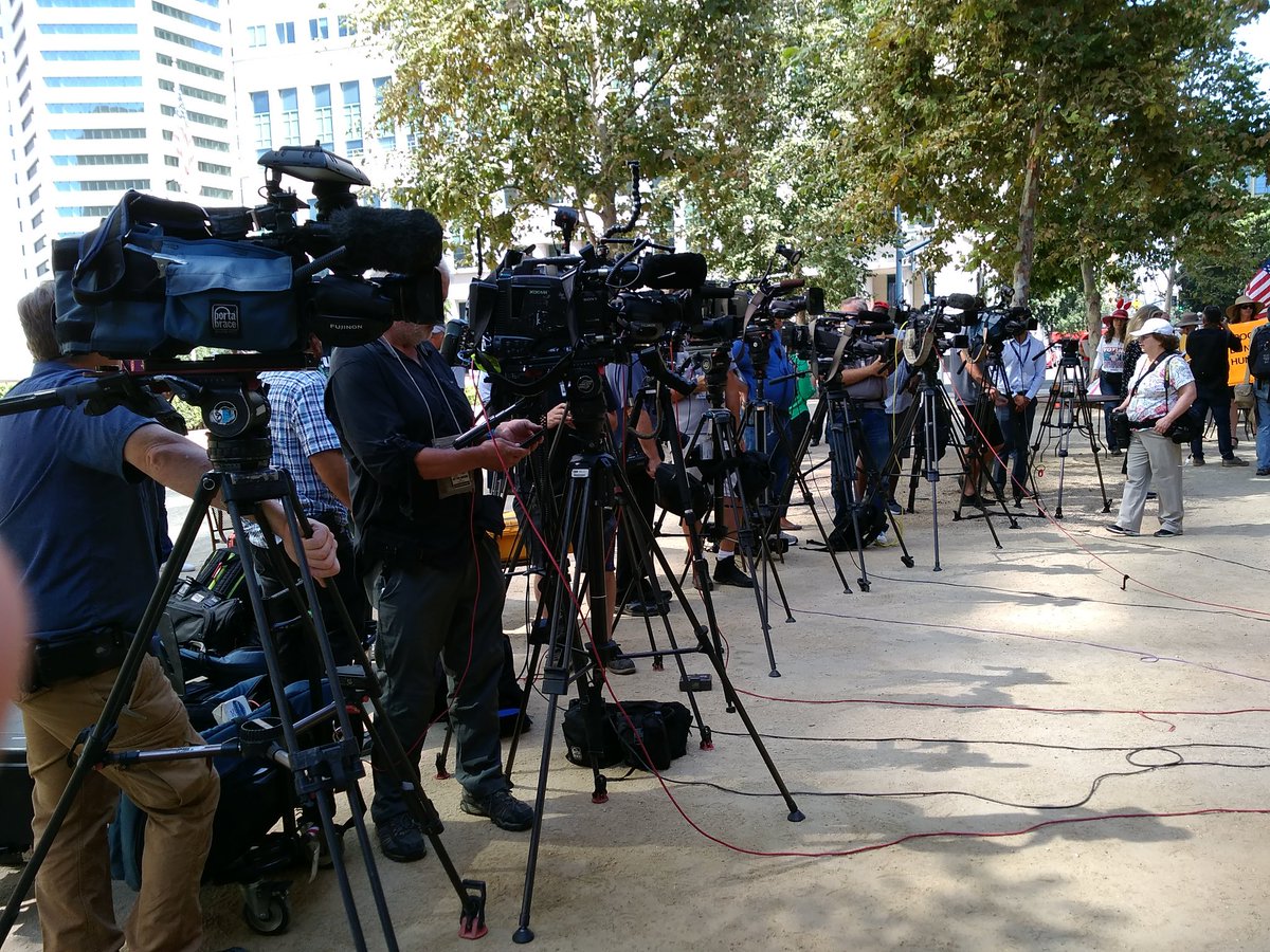 Media arrived at Rep. Duncan Hunter and his wife, Margaret's arraignment at the San Diego Federal Courthouse.
