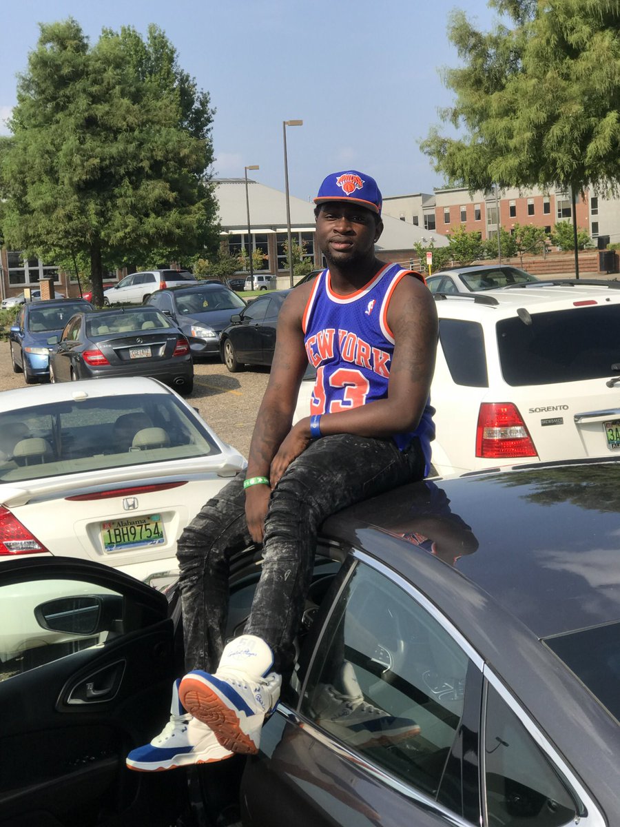 lewism_1000's tweet photo. NYK ✨🏀🏅
#GoCrazy 😈 #MyASU 🐝 #LongLiveChaunceyB 😭 #RestUpCTop 😭 #RipMalik 😭 https://t.co/bml8hSvZFc