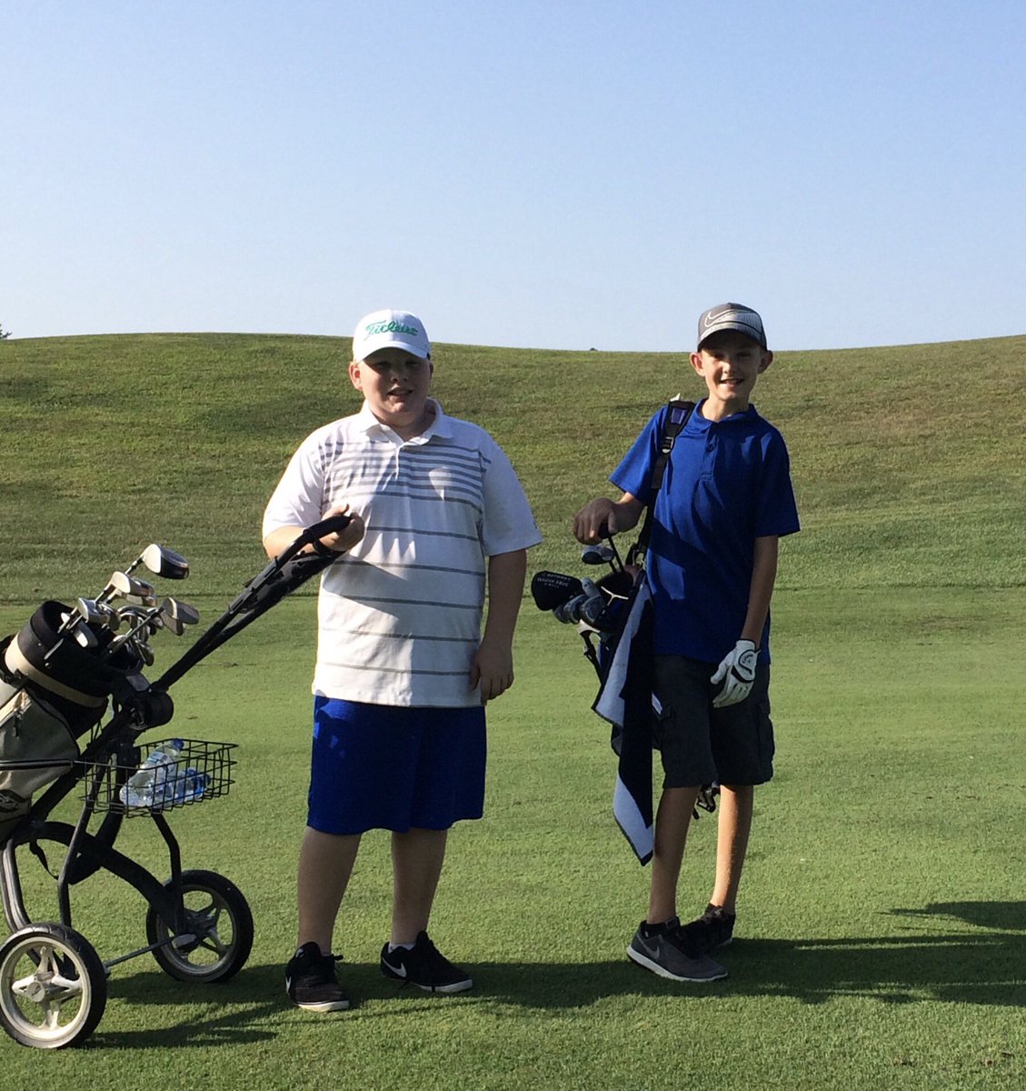 CCAcyclones's tweet photo. Jr High Golf competing this afternoon at Prairie Vista #GoCyclones ⛳️ https://t.co/5txpa6J1Kg