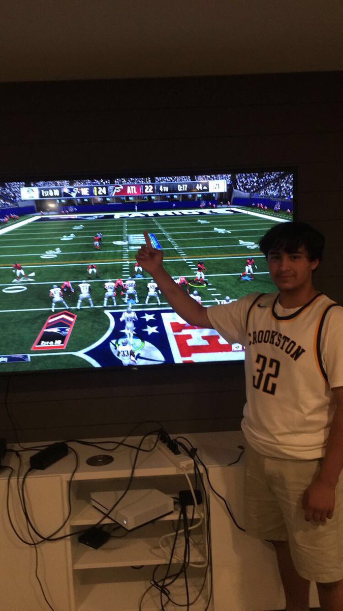 RealCrookstonFb's tweet photo. Congrats to @cade_deleon on being the 2018 madden champ #neverlost also shoutout to the volleyball team tonight as they take on Bagley. Good luck! https://t.co/GWYTGJ2fFl