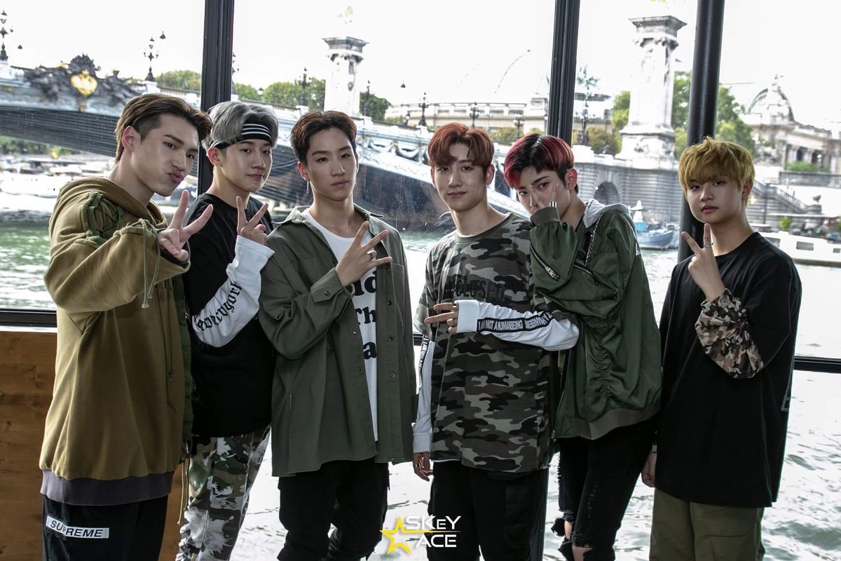 changsunpics's tweet photo. 180807 — Still with 24U in Paris 
©skeyace #창선 #진홍 #홍섭 #정욱 #기용 #코리 #투포케이 #24KinParis #24K https://t.co/HOKMsti716
