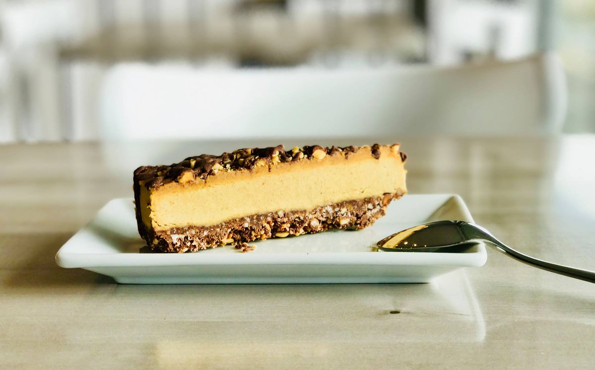 NabatiFoods's tweet image. Did you know that you can buy our cakes by the slice at many great coffee shops and restaurants across AB, BC, SK, and QC? Check out our store locator to find a location near you. nabati.ca/pages/where-to… #yegvegan #yycvegan #mtlvegan #yvrvegan