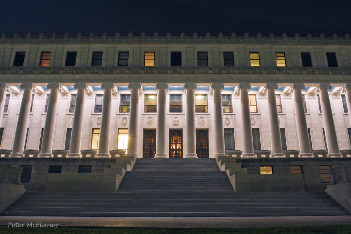 petermcelaney10's tweet image. • Aggieland after dark • @TAMU