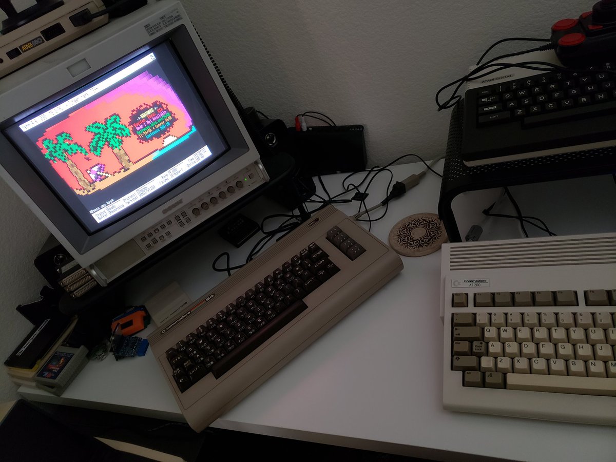 duhproject's tweet image. Connected to Heatwave BBS via Amiga 1200.
