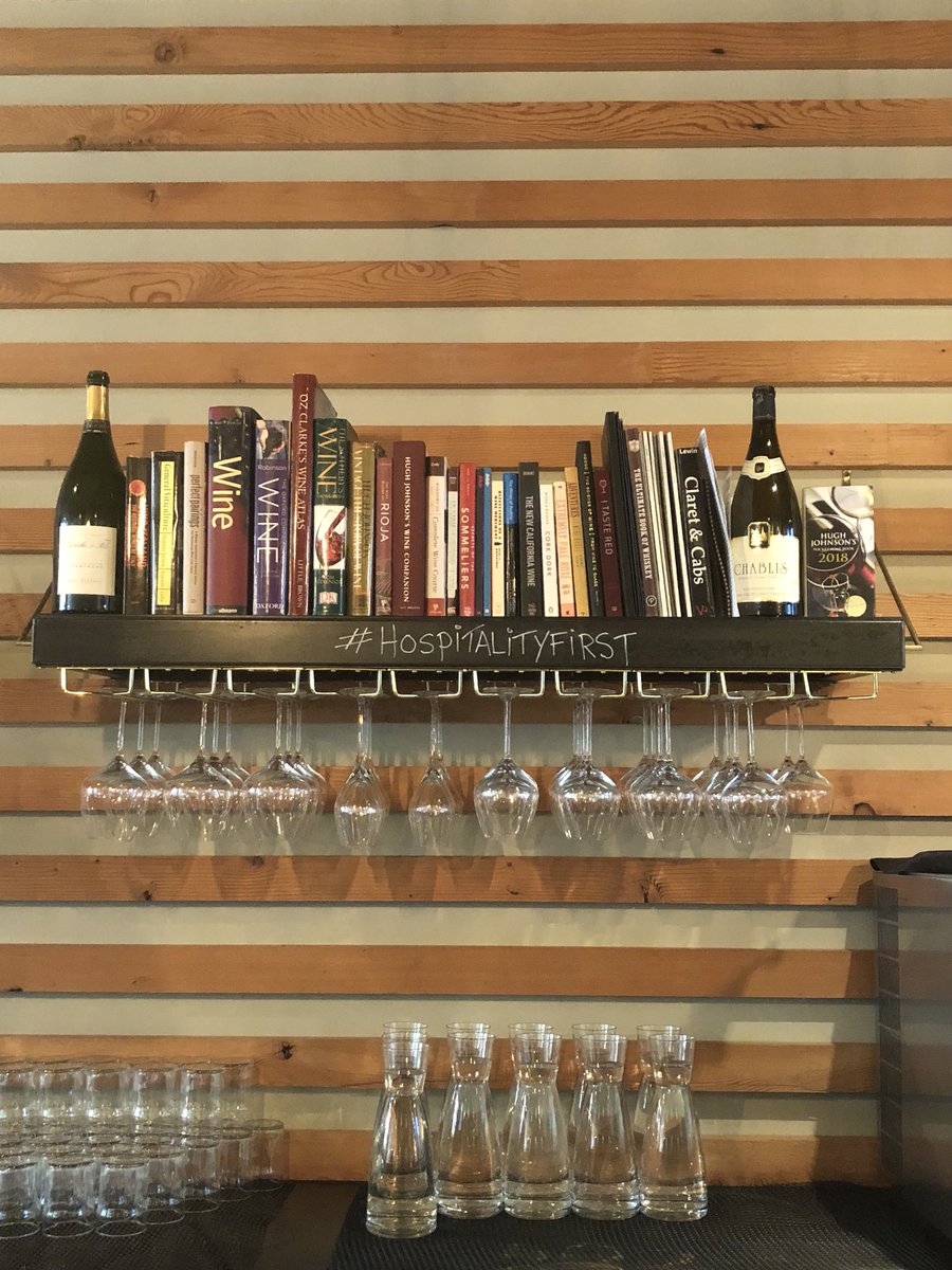 aboutdamnwine's tweet photo. Found some solace @highstreetwine #SanAntonio #HospitalityFirst #wine https://t.co/jVCpUHLqzy